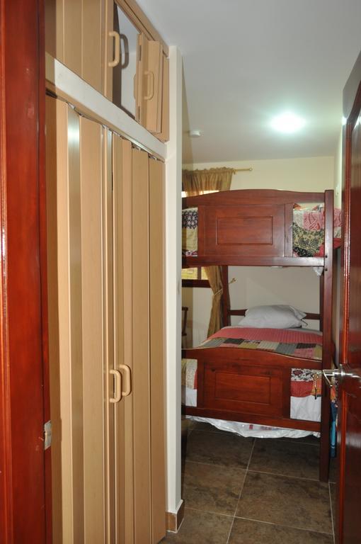 Puerta Sol Inn Manglaralto Bilik gambar