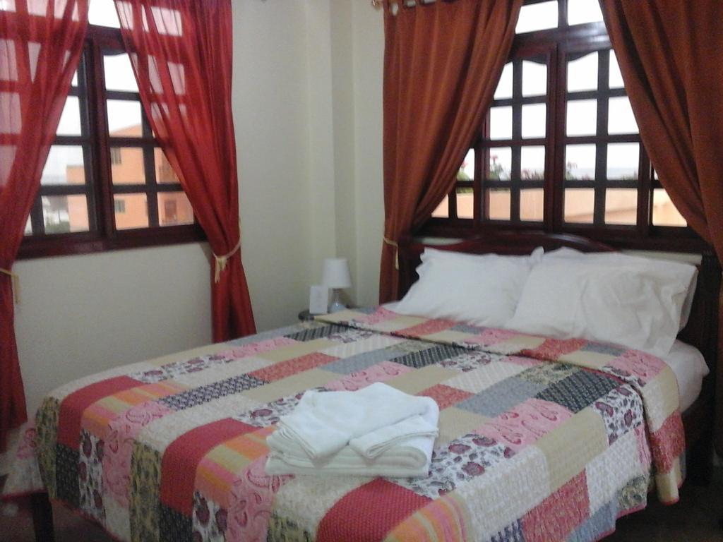 Puerta Sol Inn Manglaralto Luaran gambar